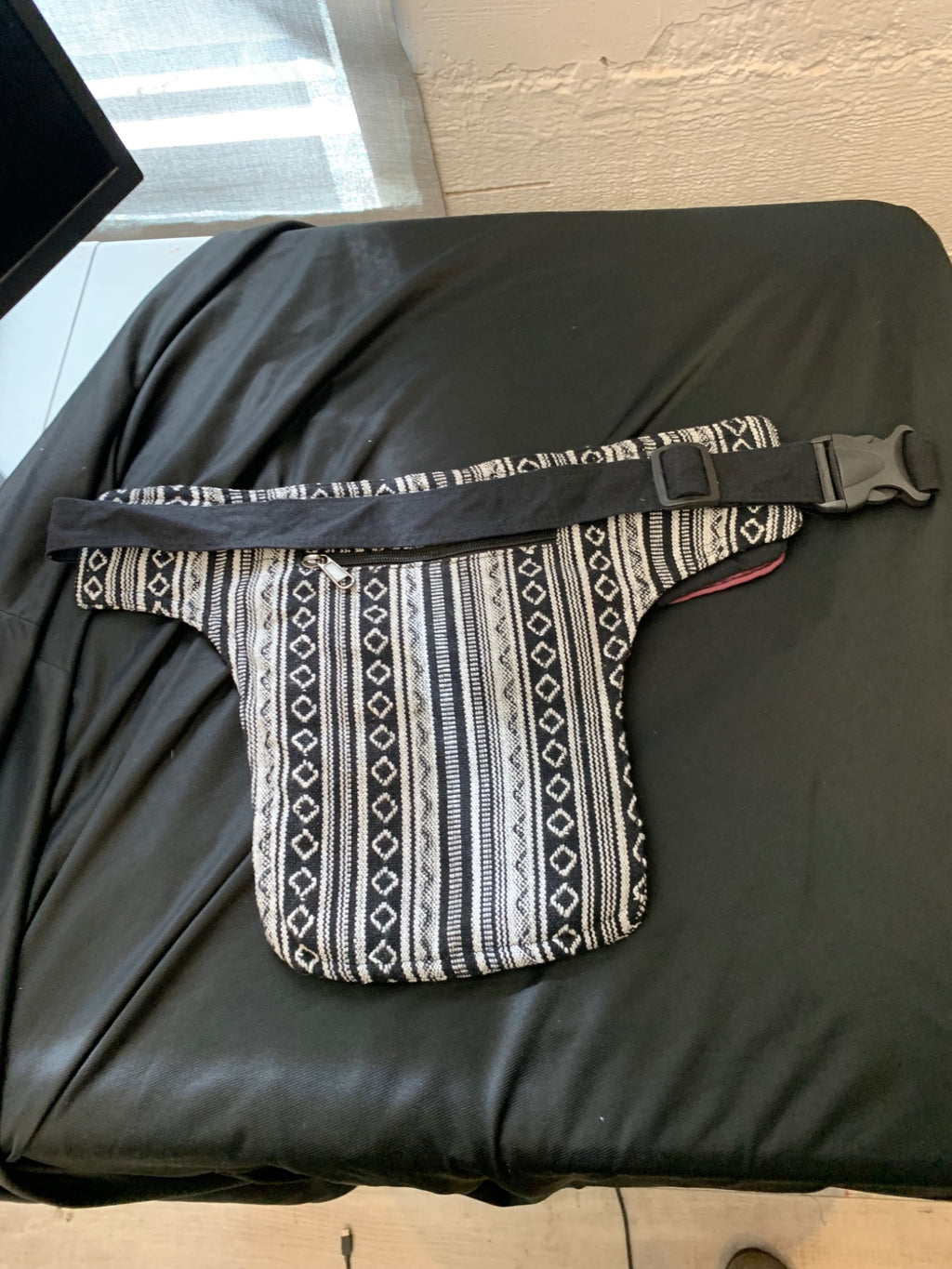 Sun Spirit Multi-Pocket Waist Bag product photo 2